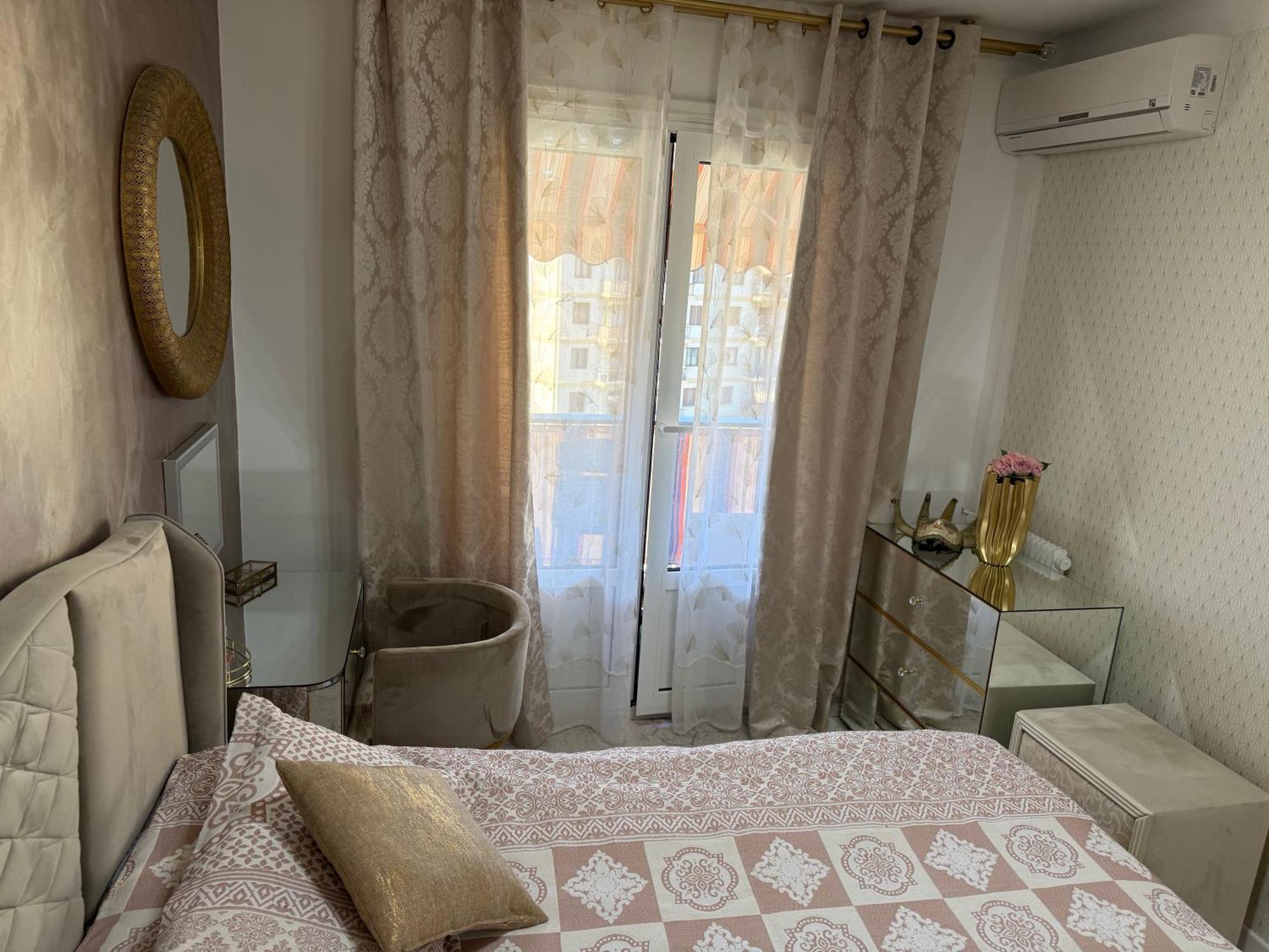Emotion Vip Apartment Ница Екстериор снимка
