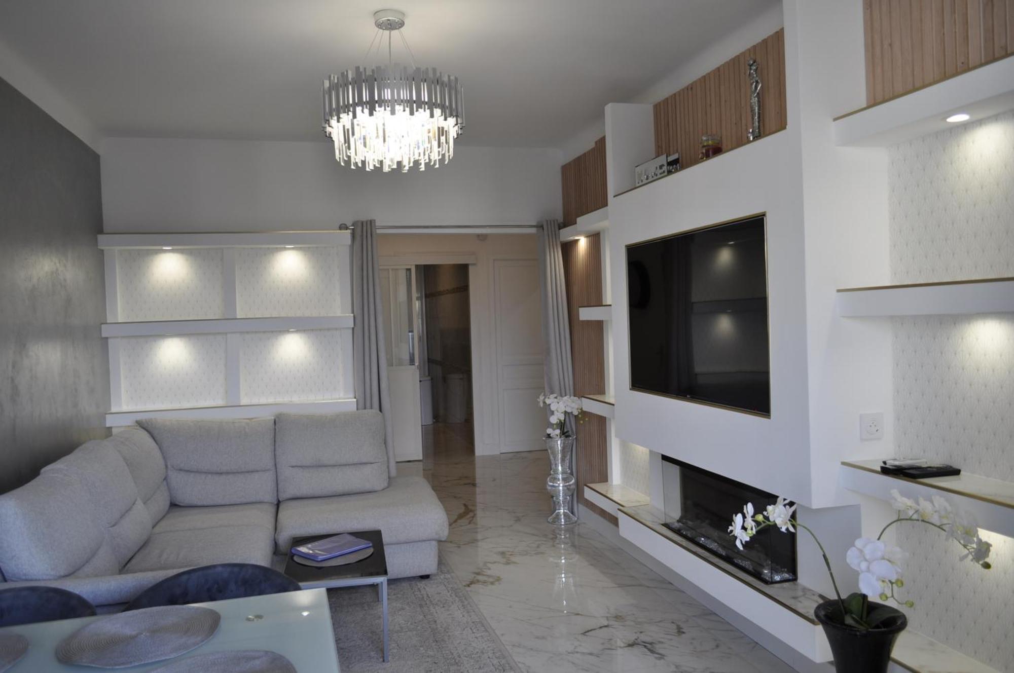 Emotion Vip Apartment Ница Екстериор снимка